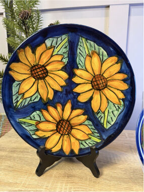 Vintage Talavera Hand Painted Pottery Plate Ruth Mexico La Corona Crown 10”